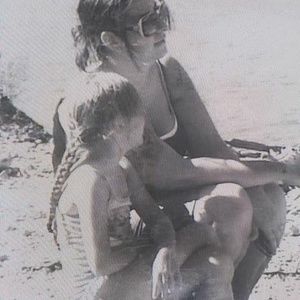 Meet your Posher, Connie izzy